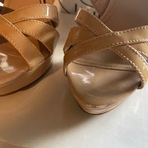 Steve Madden Nude Heels, size 7